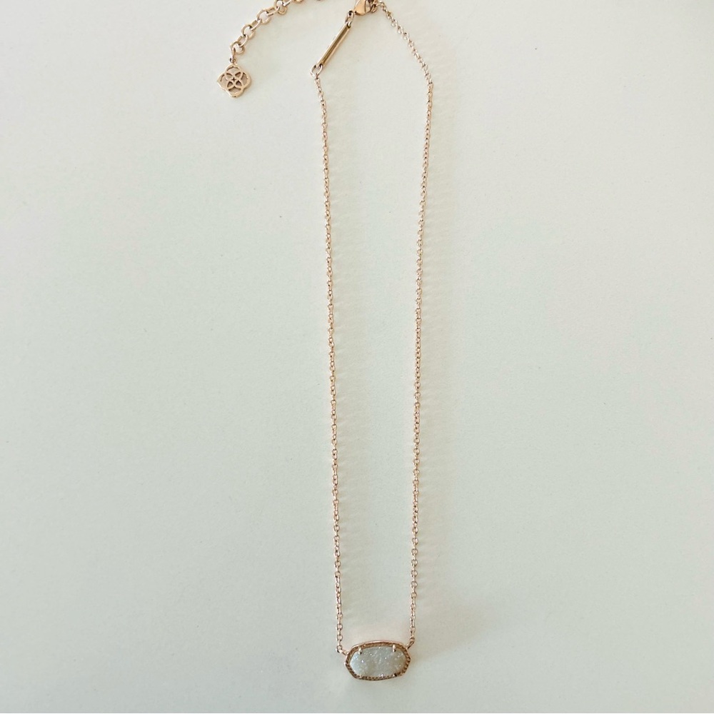Kendra Scott Elisa Rose Gold Pendant Necklace in Iridescent Drusy